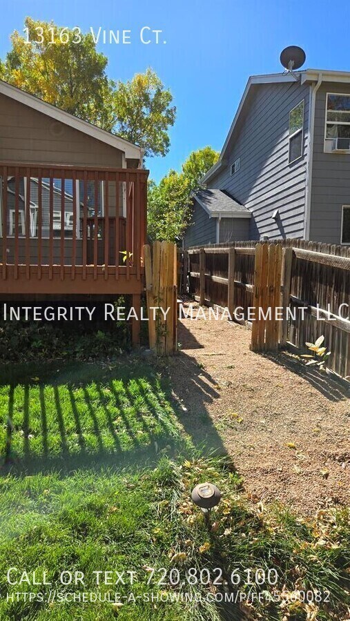 Building Photo - 13163 Vine Ct