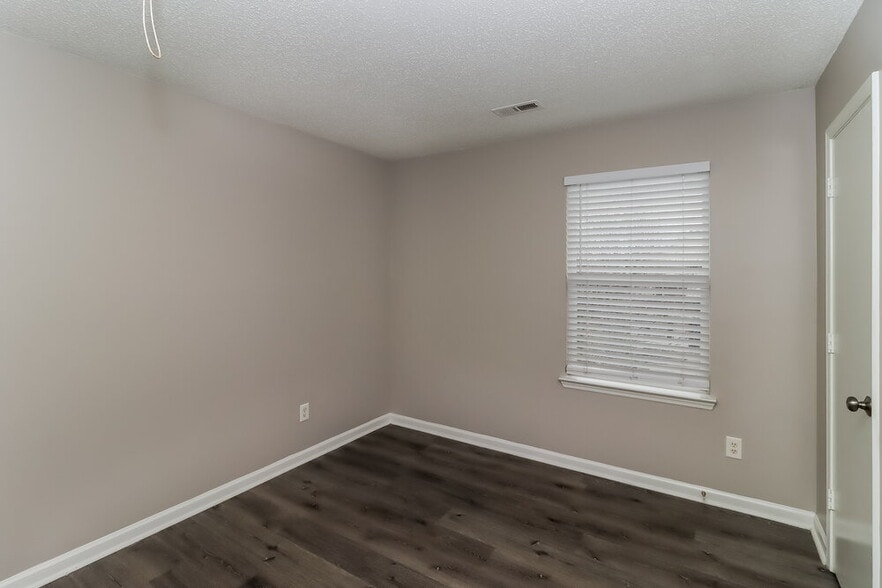 Building Photo - 1124 Ballina Way