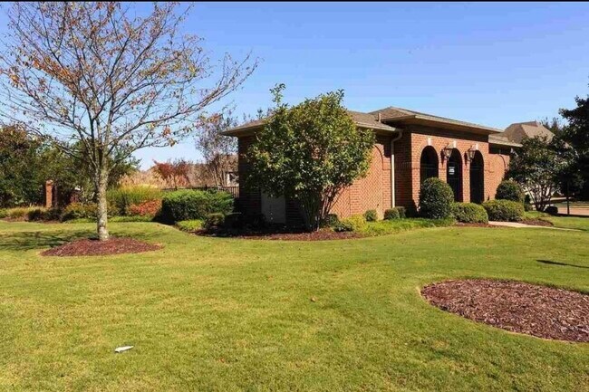 Building Photo - 3491 E Taplow Way