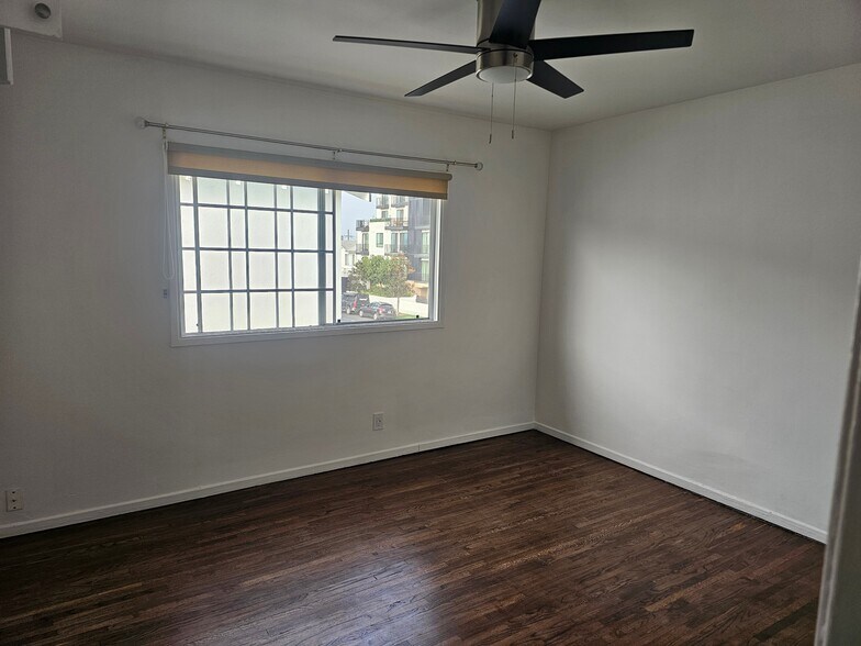 Bedroom 2 - 1536 S Orange Grove Ave