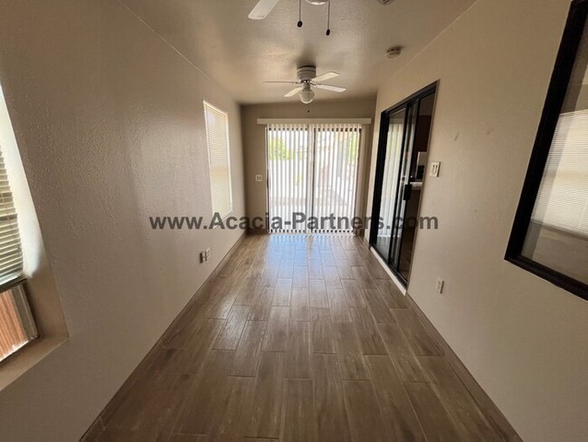 Building Photo - Three Bedroom In East Pointe Estates II