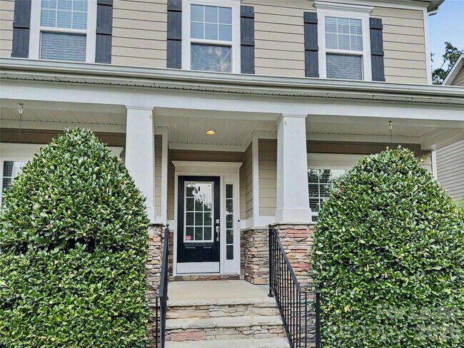 Building Photo - 9403 Segundo Ln