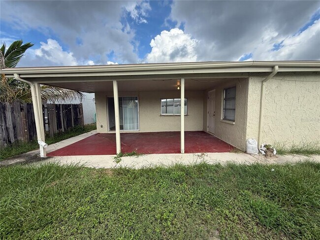Building Photo - 3525 Springfield Dr
