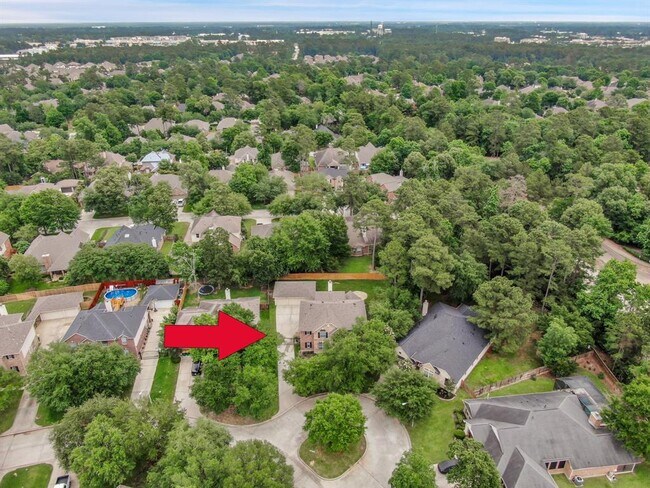 Building Photo - 2511 N Yorkchase Ln