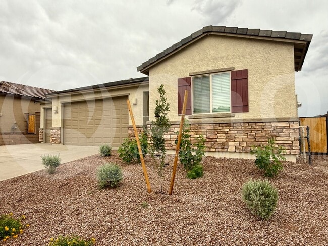 Building Photo - 17590 S Ironwood Bend Dr