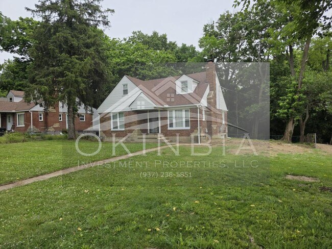Building Photo - 1402 N Euclid Ave