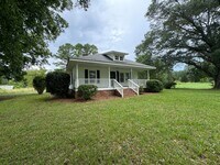 Building Photo - Large 3/1 House near Shannon $1,395