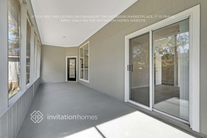 Building Photo - 2591 Tramore Pl