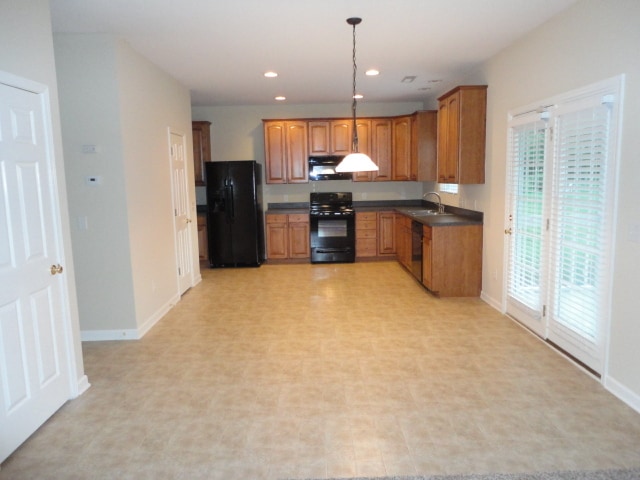 Building Photo - 4461 Garden Club St