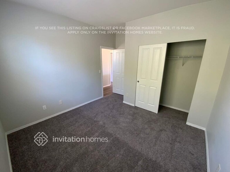 Building Photo - 8967 Campus Meadows Loop NE