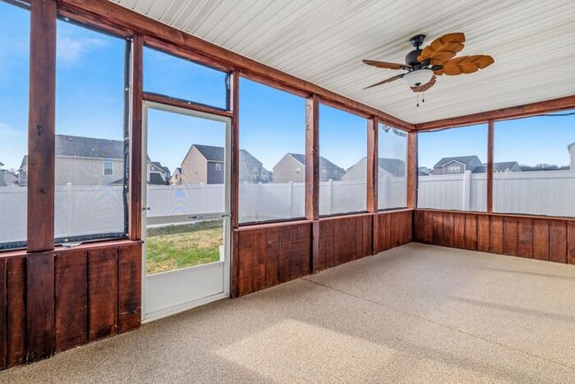 Building Photo - Experience Luxury Living in Reedy Fork