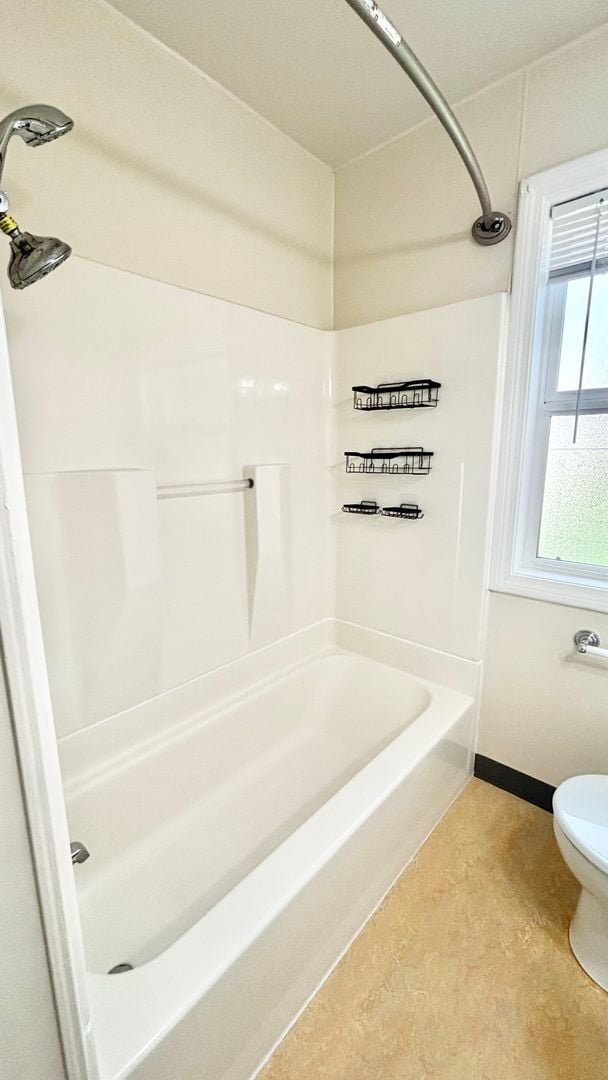 Building Photo - Charming 3BD/2BA Home with Updated Interior + Bonus Basement Space