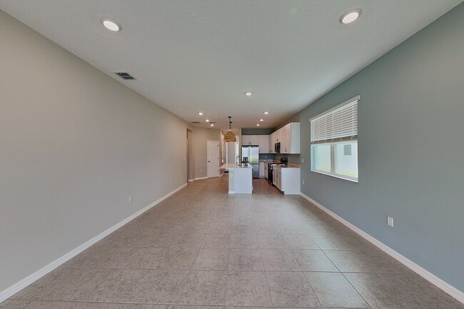 Building Photo - 805 Lemon Ave