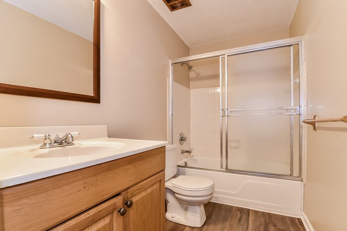 Building Photo - 11401 McDowell Dr