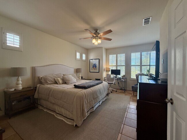 Building Photo - Spectacular Home in the Heart of Encinitas