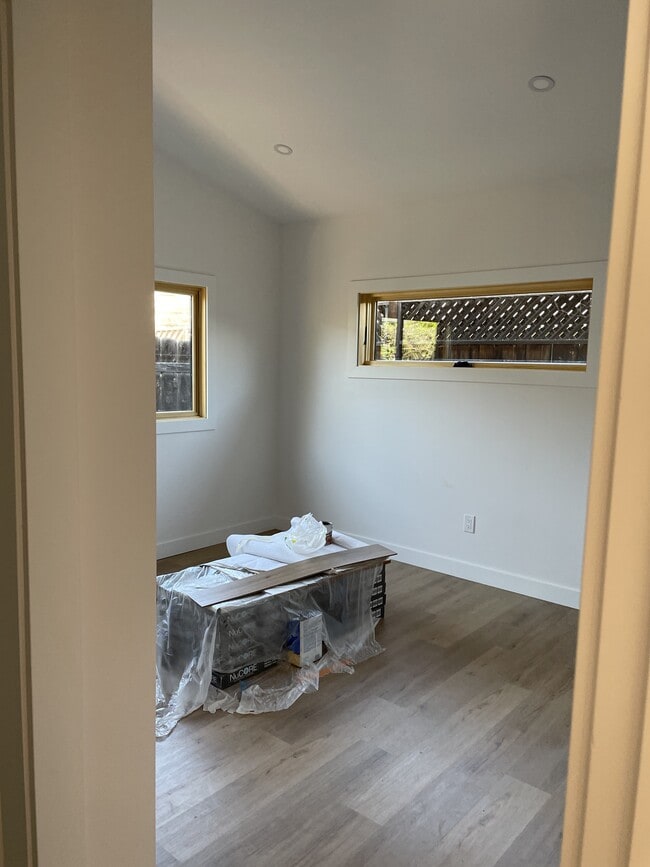 3038 Beech St - Ground Floor Bedroom - 1505 Fern Street