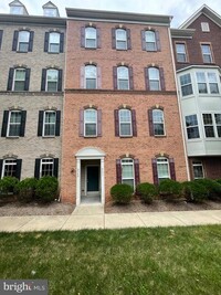 Building Photo - 9551 S Hall Terrace