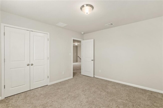 Building Photo - 136 Tucana St