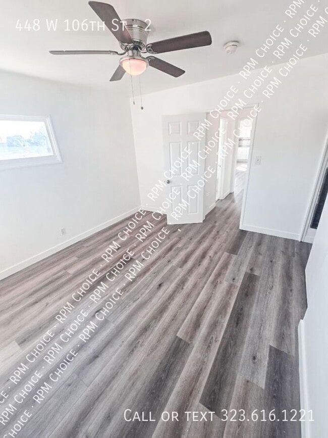 Building Photo - 448 W 106th St