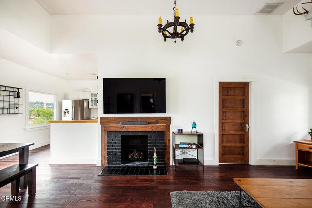 Building Photo - 5063 Montezuma St