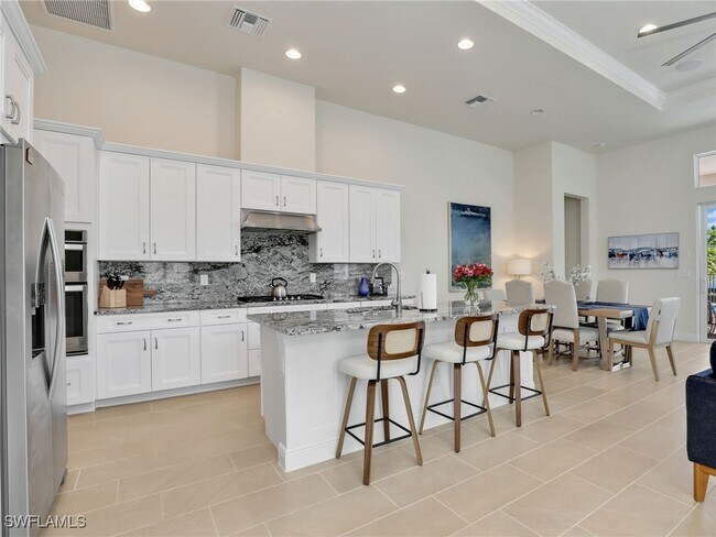 Building Photo - 9288 Cayman Dr