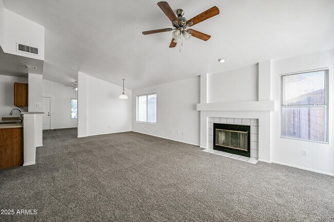 Building Photo - 4144 N 109th Ave