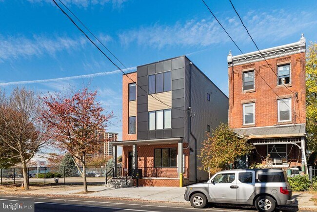 Building Photo - 4225 Powelton Ave