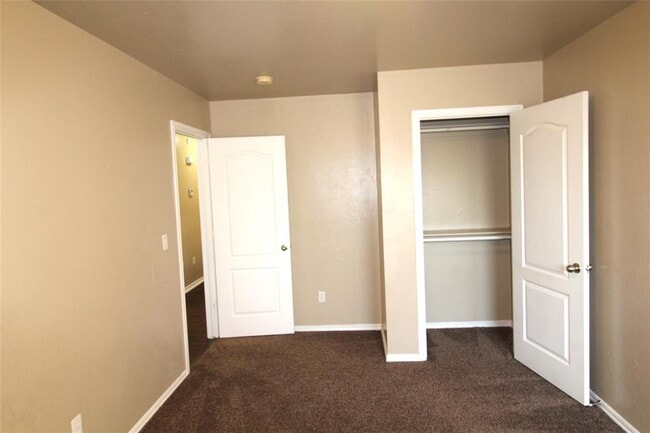 Building Photo - 4508 SE 77th St