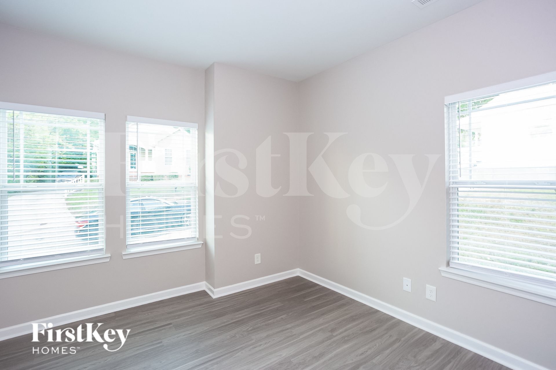 Building Photo - 161 Princess Ave SW