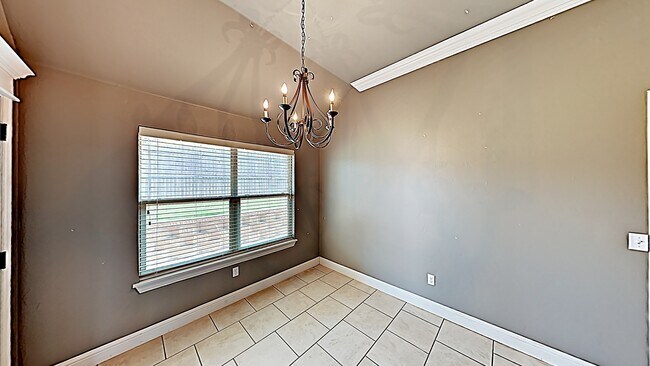 Building Photo - 4 Bedroom in Deer Creek Schools - Neighborhood Pool