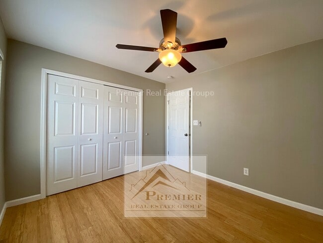 Building Photo - 790 San Bruno Pl