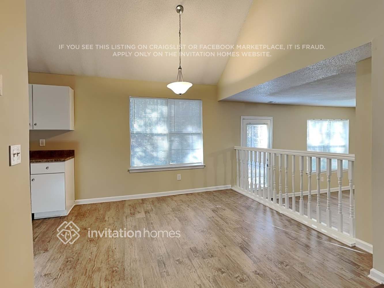 Building Photo - 335 Carrie Dr