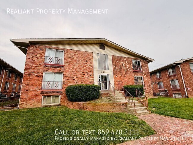 Building Photo - 1708 Jennifer Rd