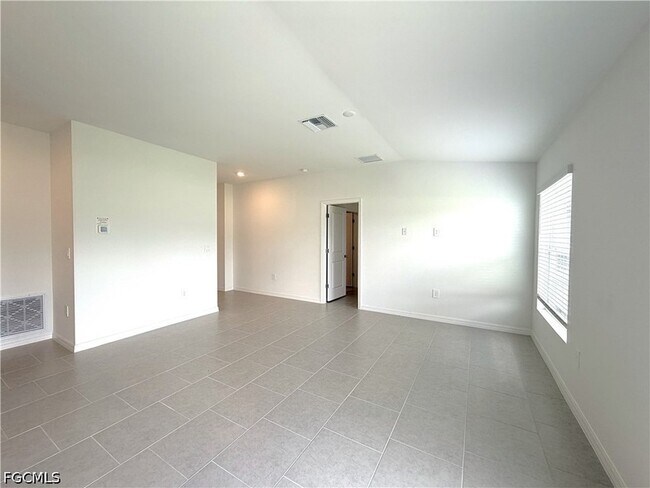 Building Photo - 17265 Ganty Ln