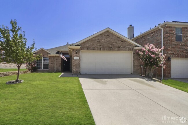 Building Photo - 9024 Weller Ln