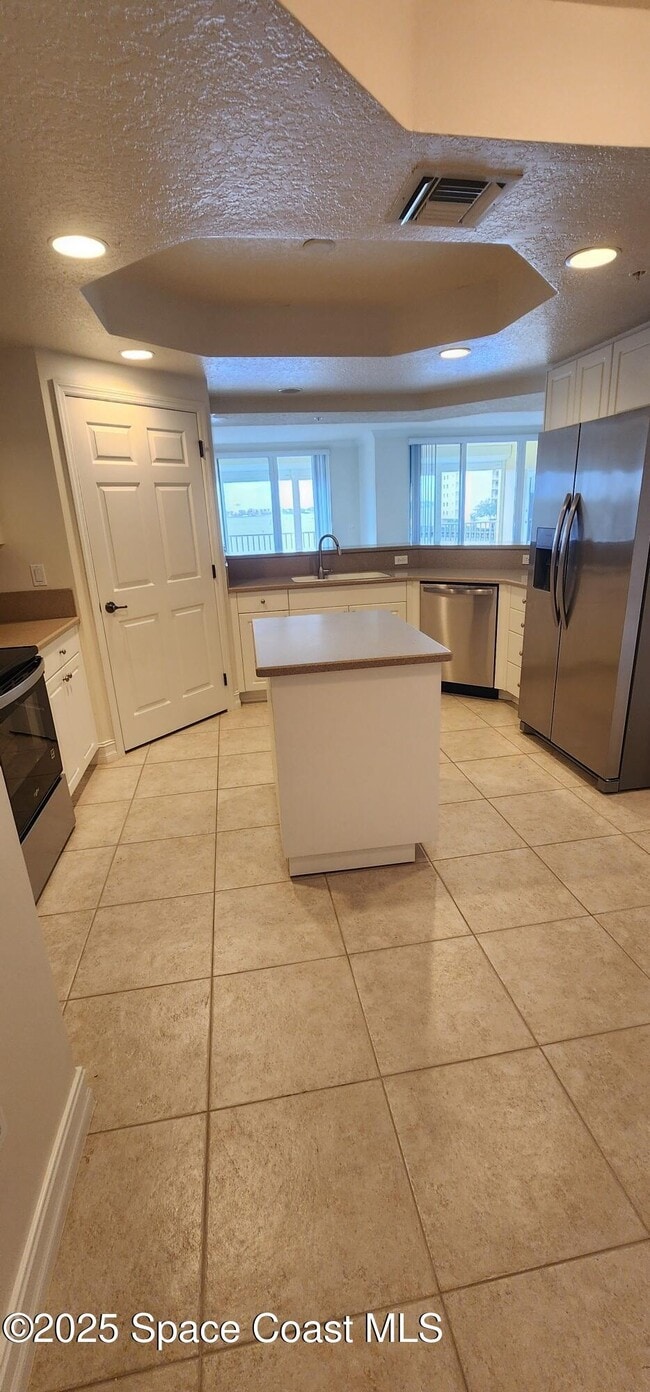 Building Photo - 134 Starboard Ln