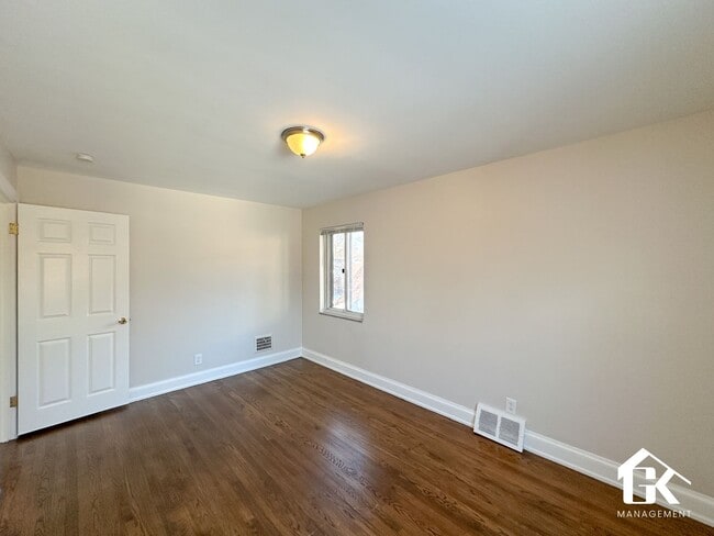 Building Photo - 16182 Greenlawn St