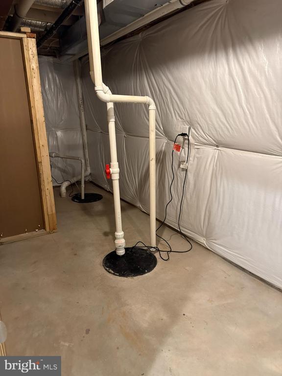 Building Photo - 2441 Widham Ln