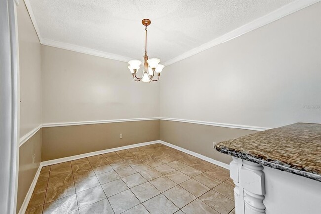 Building Photo - 2833 Orange Tree Cir N