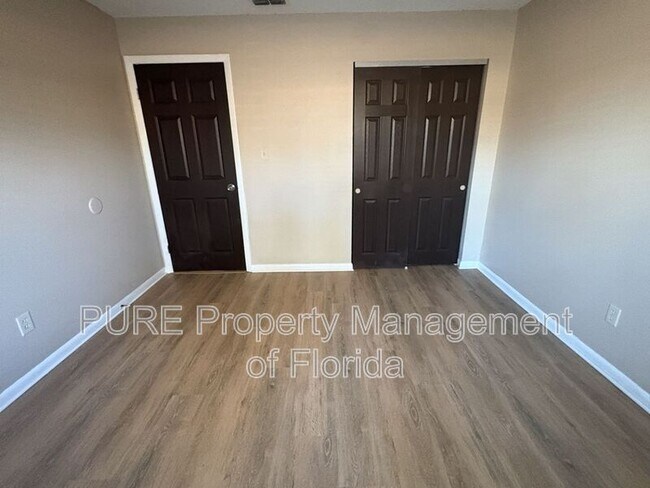 Building Photo - 2040 SE 40th Street Rd