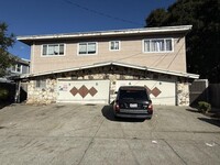 Building Photo - 2 bedroom in Oakland CA 94619