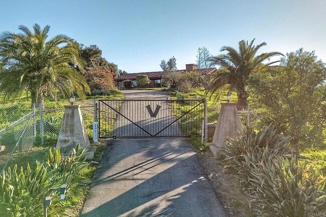 Building Photo - 29433 Cole Grade Rd