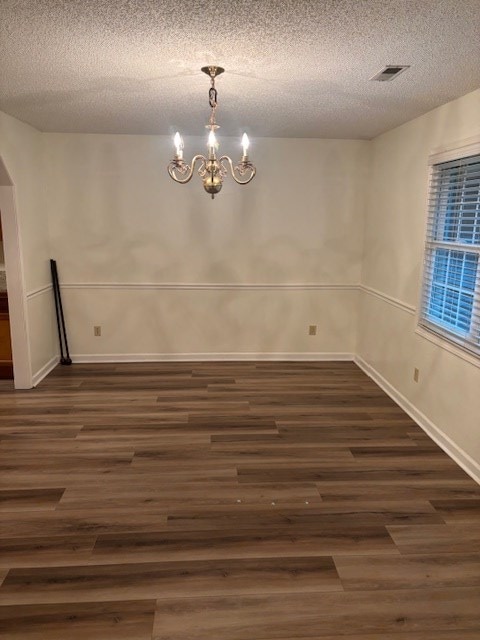 Building Photo - 1060 Waterway Dr