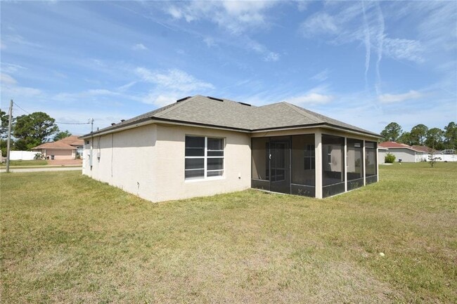 Building Photo - 13 Sergeant Ct