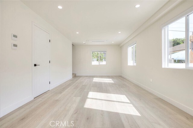 Building Photo - 1070 Allen Ave