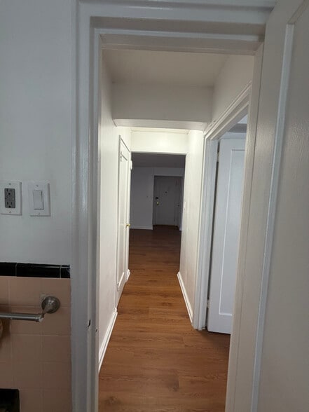 Building Photo - 144-44 41st Ave