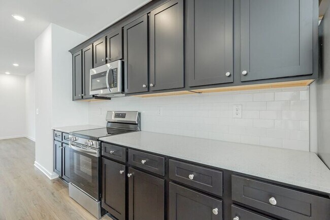 Building Photo - 4186 Tillie Cir