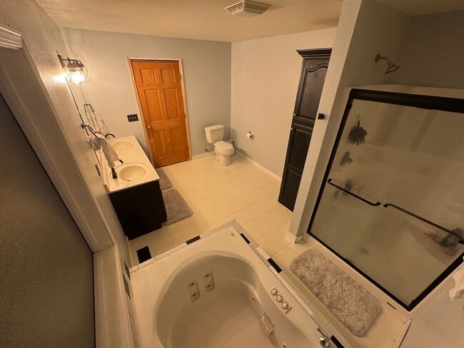 Building Photo - Great home!