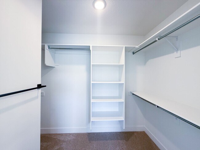 Building Photo - Spacious Family Home with Modern Upgrades