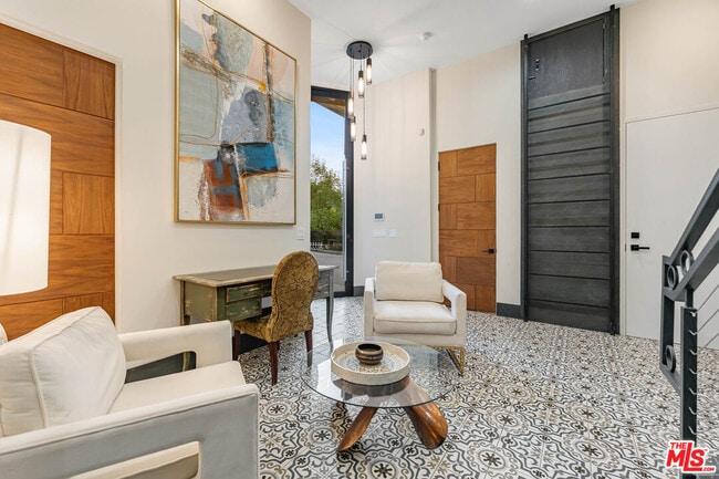 Building Photo - 3712 Broadlawn Dr